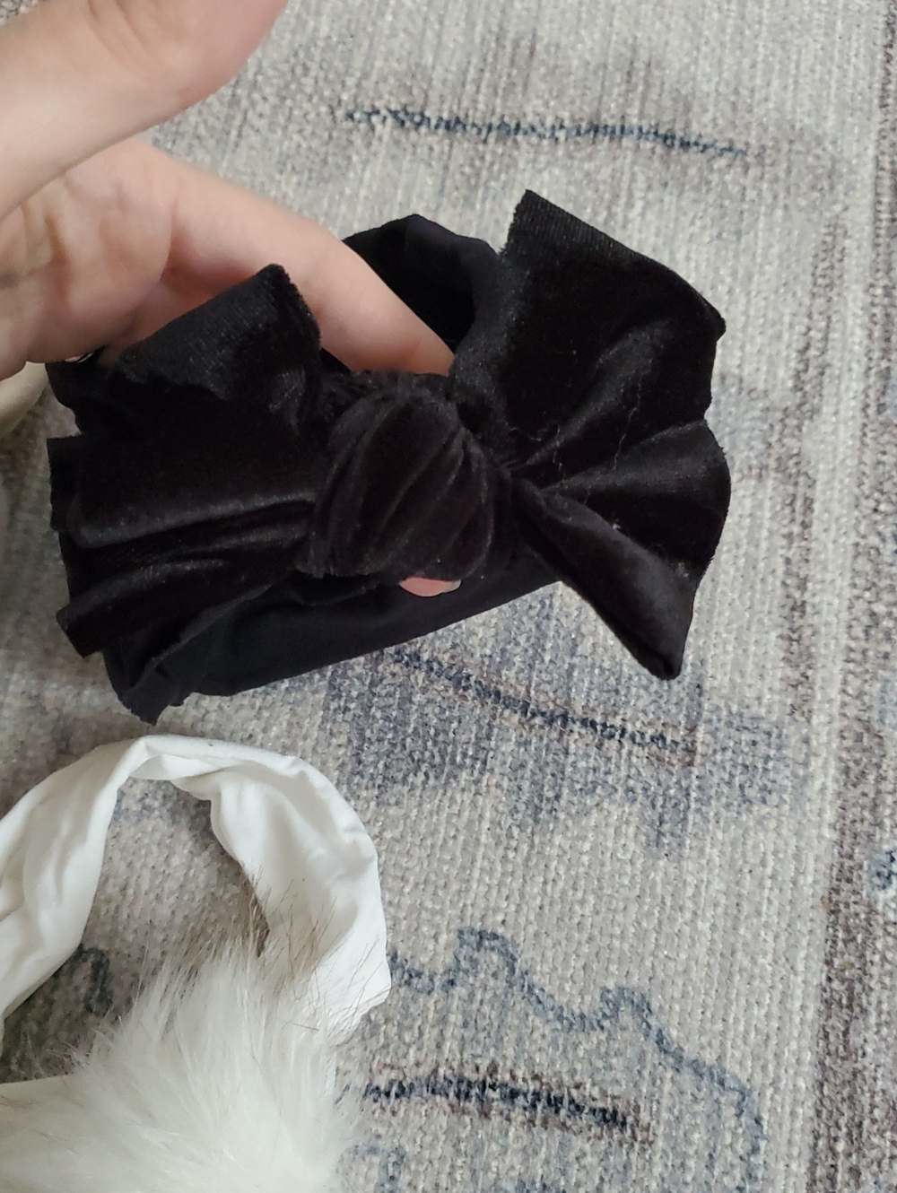 Baby Bling Bows Pom Headband And Velvet Bow Lot- Black, Red, Cream, Gray, White - Picture 2 of 4